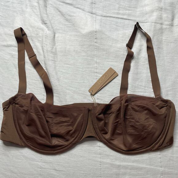 NWT Skims No Show Molded Unlined Balconette Bra Sz 42D Jasper - Picture 1 of 7